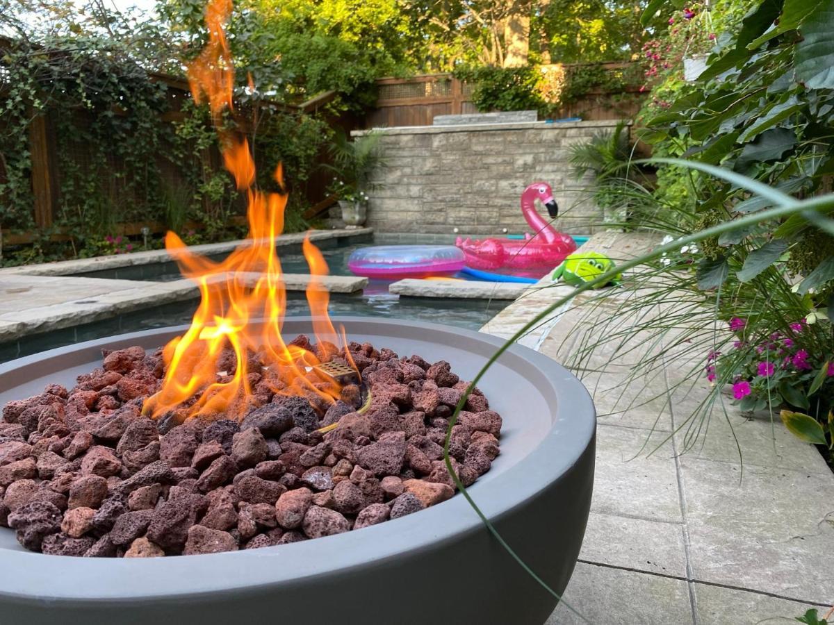 Superb Beach Home:Heated Pool-Hot Tub Open 365Days Toronto Exteriör bild