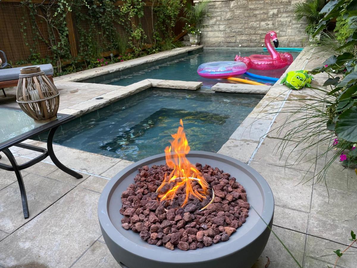 Superb Beach Home:Heated Pool-Hot Tub Open 365Days Toronto Exteriör bild