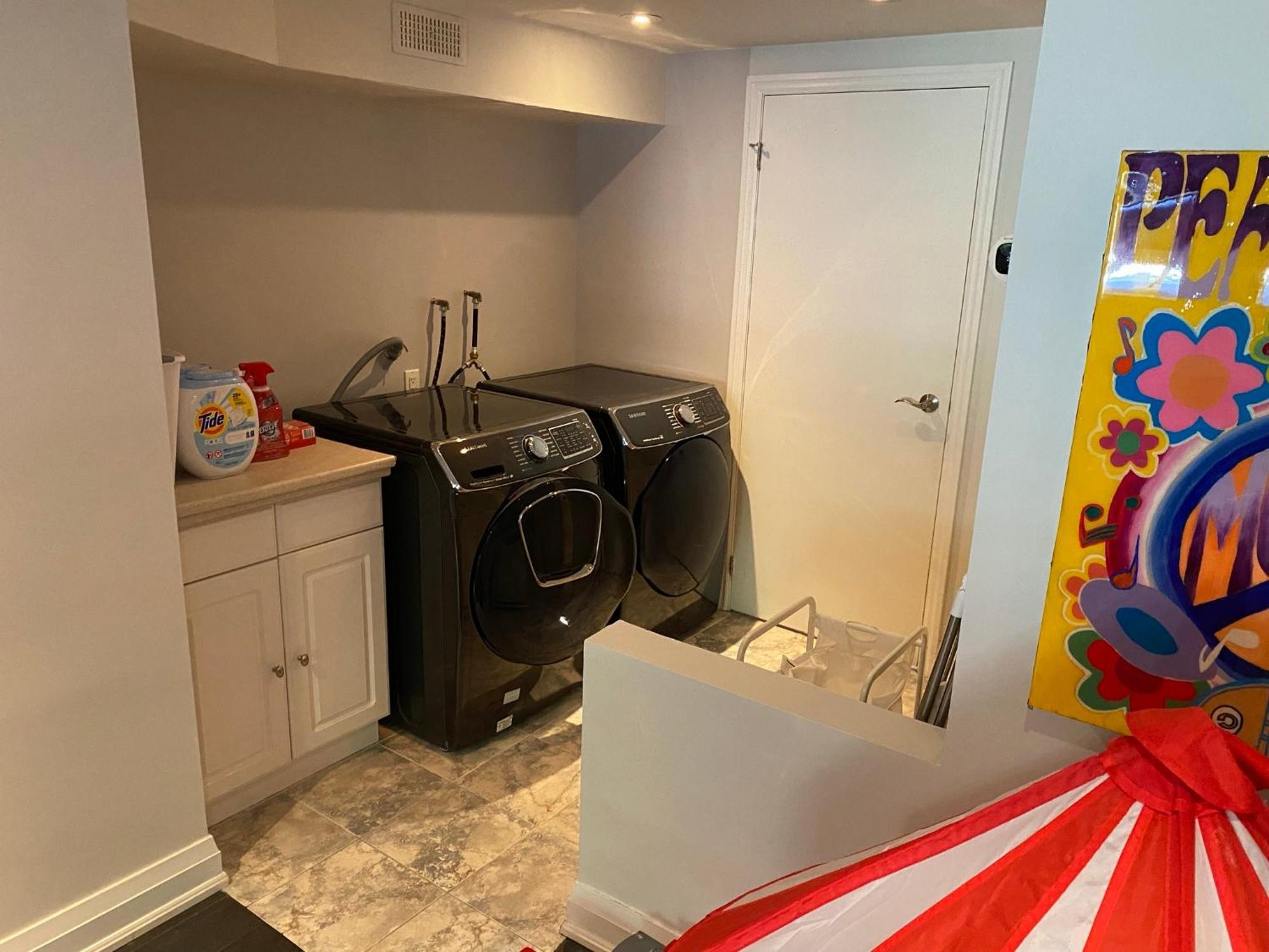 Superb Beach Home:Heated Pool-Hot Tub Open 365Days Toronto Exteriör bild